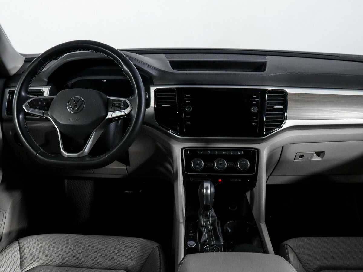 Volkswagen Teramont с пробегом — 2021 год. Фото: #11