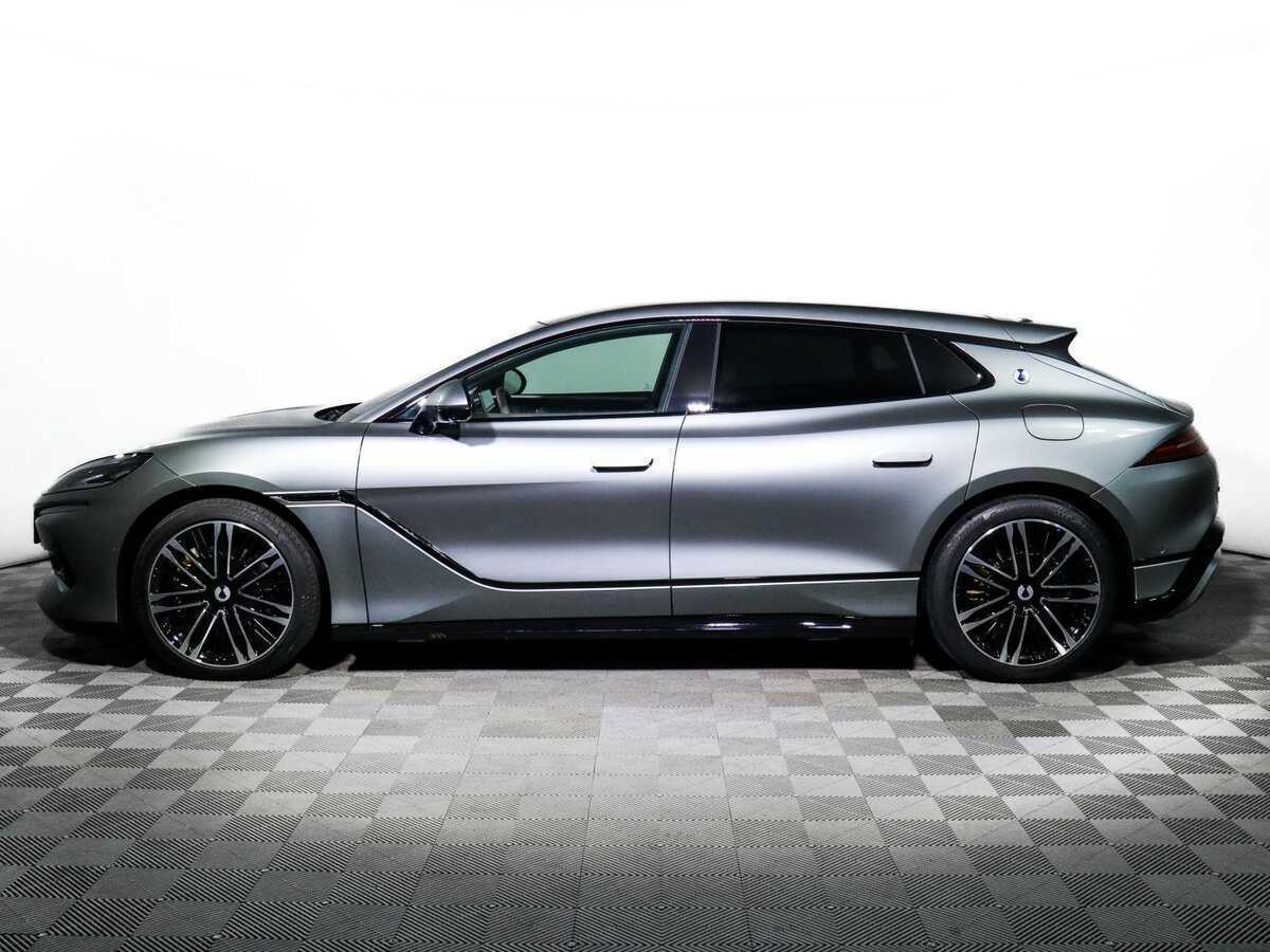 Denza Z9 с пробегом — 2024 год. Фото: #7