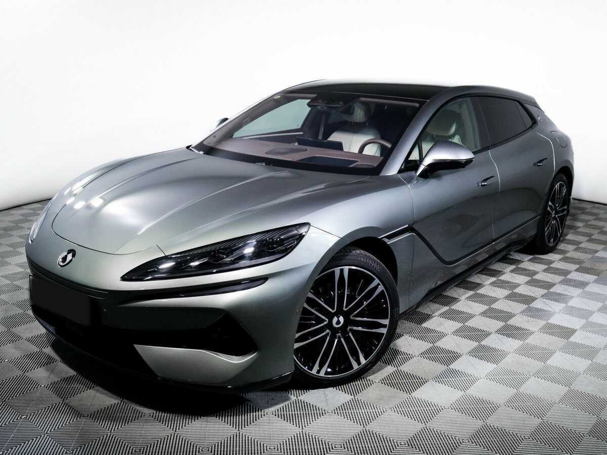 Denza Z9 с пробегом — 2024 год. Фото: #16