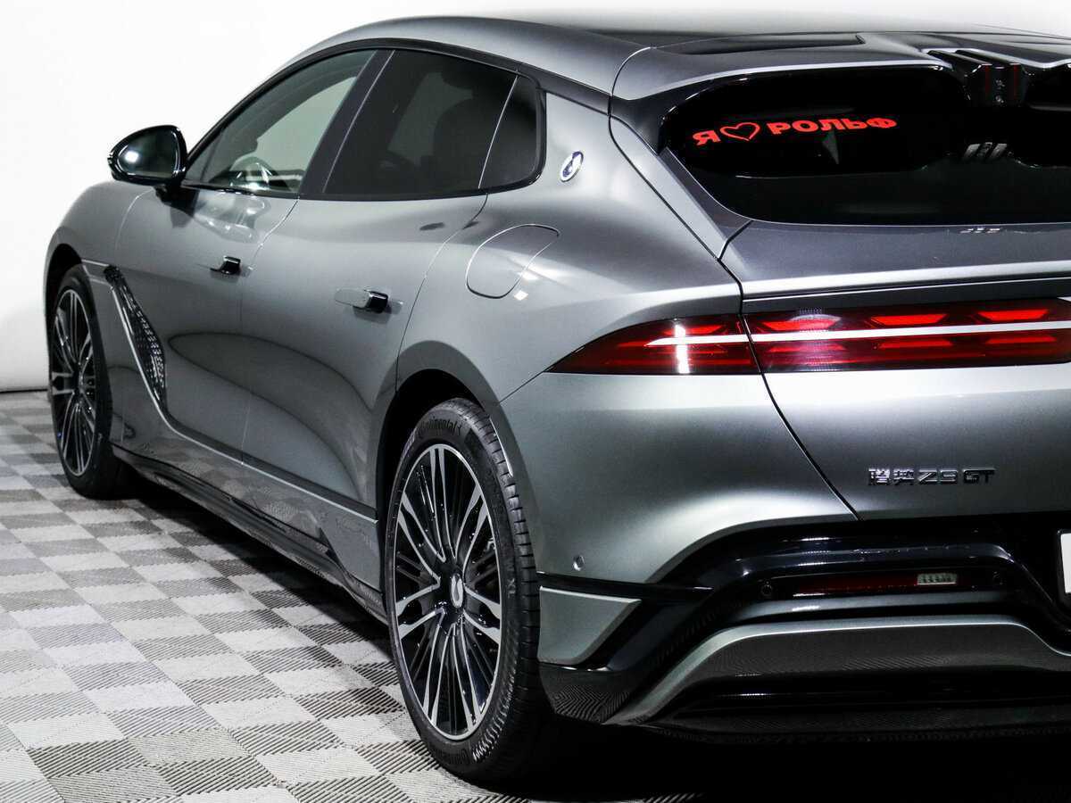 Denza Z9 с пробегом — 2024 год. Фото: #19