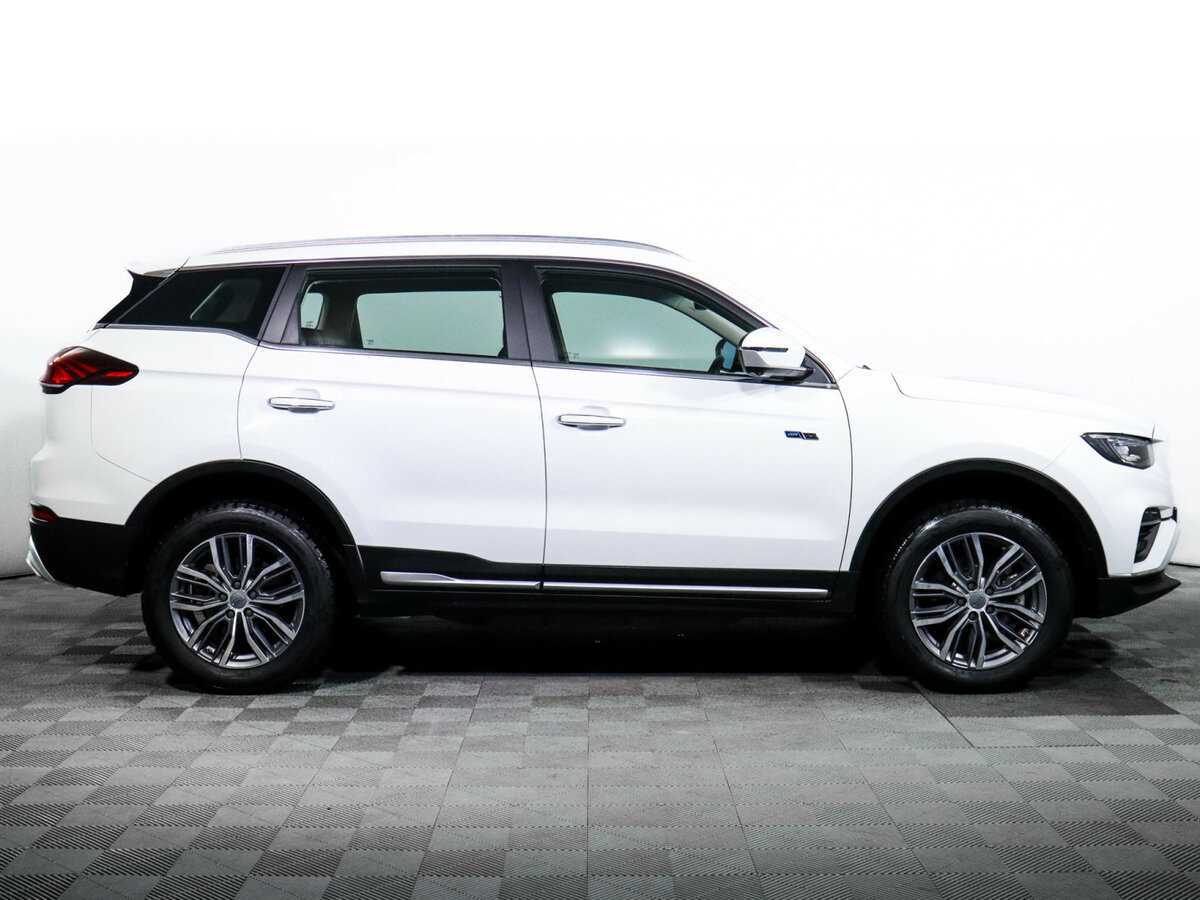 Geely Atlas Pro с пробегом — 2023 год. Фото: #3