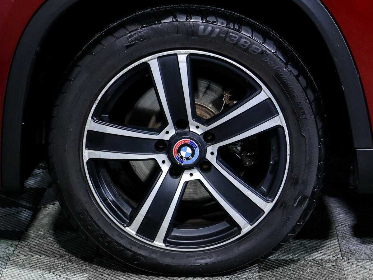 BMW X1 с пробегом — 2011 год. Фото: #11