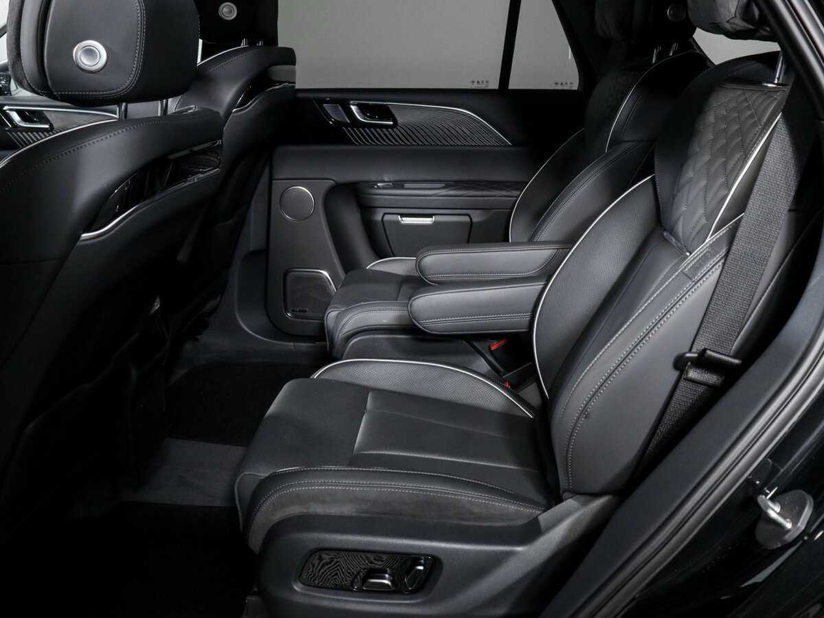 Hongqi E-HS9 с пробегом — 2022 год. Фото: #9