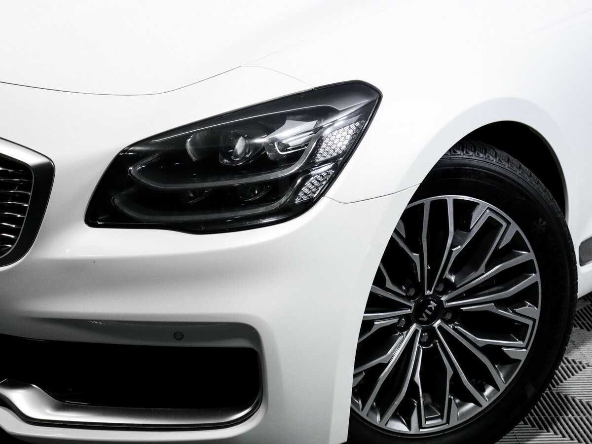 Kia K900 с пробегом — 2019 год. Фото: #12