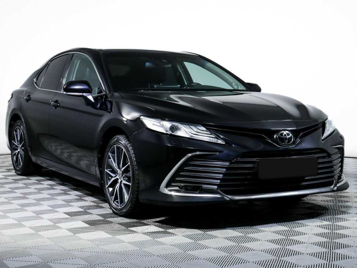 Toyota Camry с пробегом — 2021 год. Фото: #2