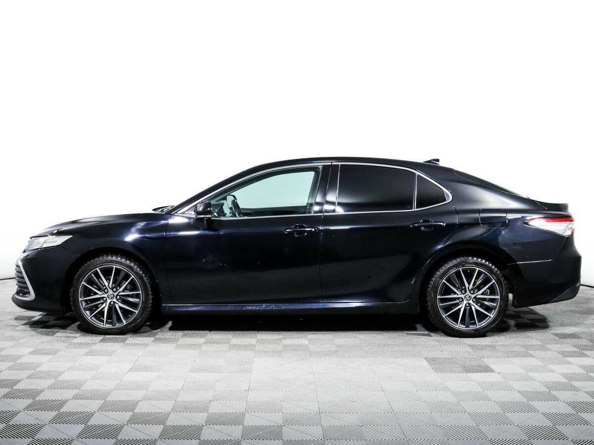 Toyota Camry с пробегом — 2021 год. Фото: #7