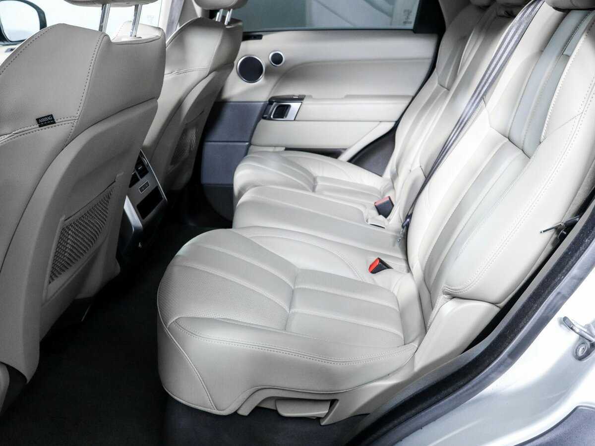 Land Rover Range Rover Sport с пробегом — 2014 год. Фото: #6