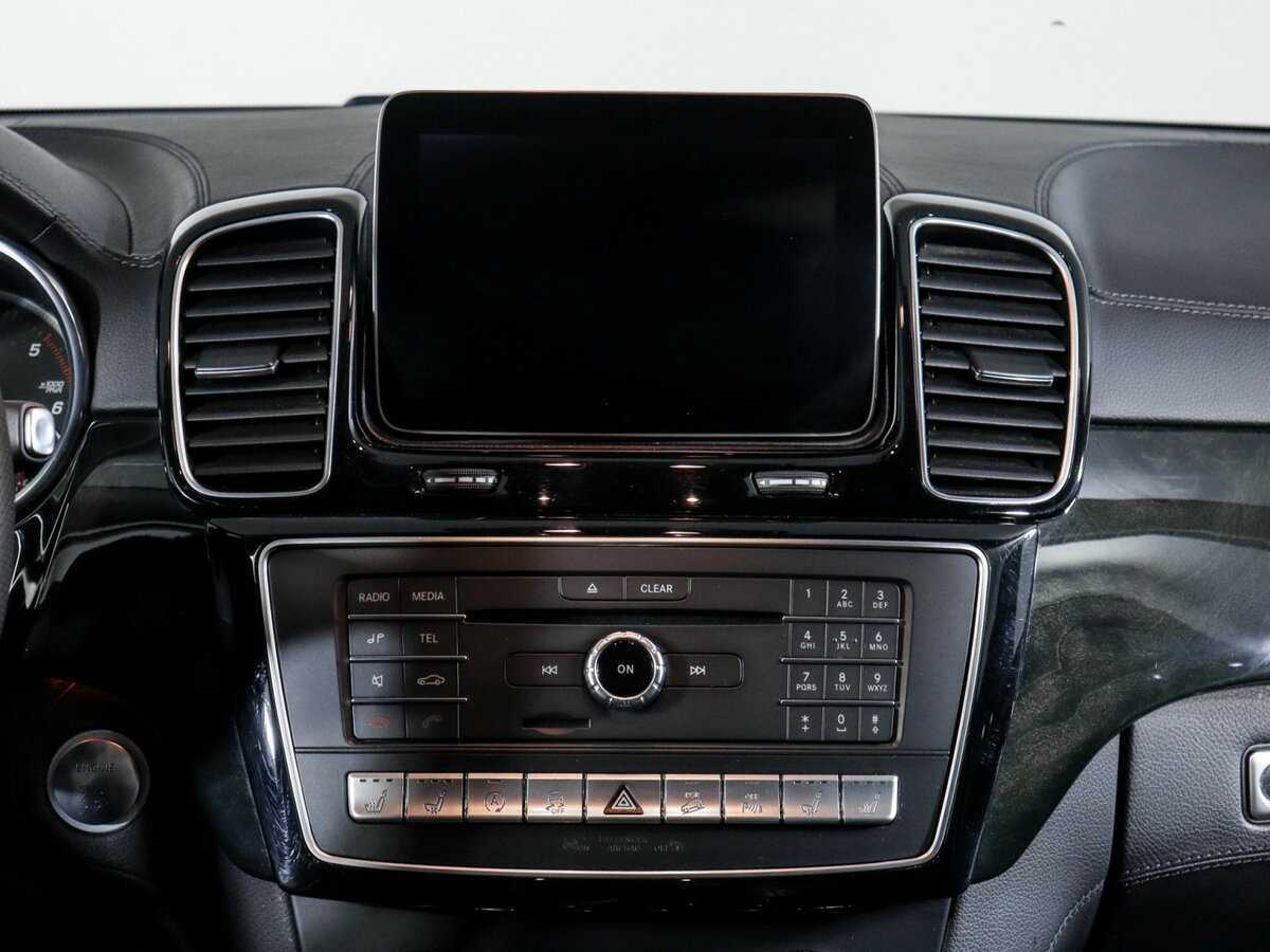 Mercedes-Benz GLE с пробегом — 2017 год. Фото: #12