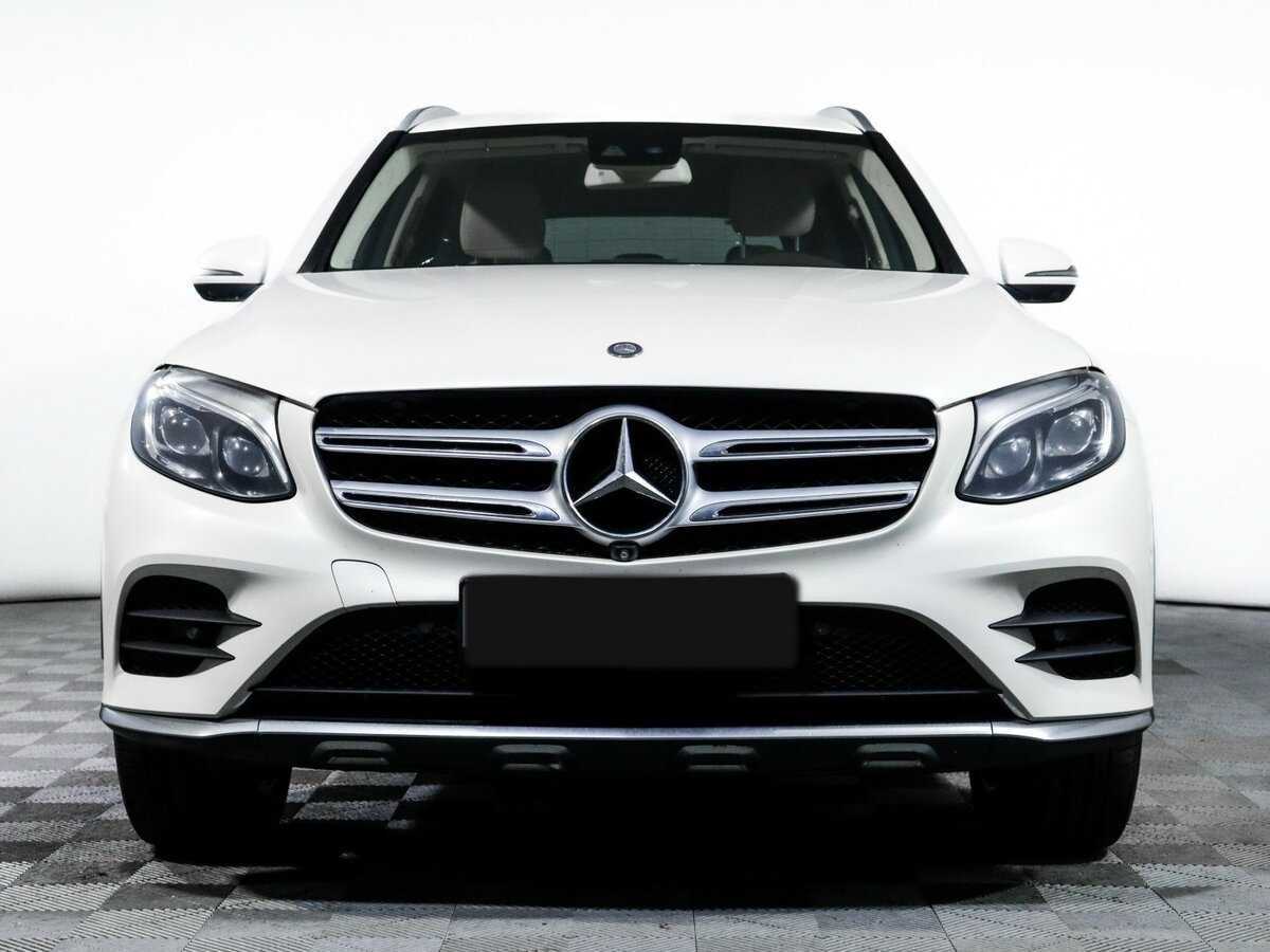 Mercedes-Benz GLC с пробегом — 2015 год. Фото: #1