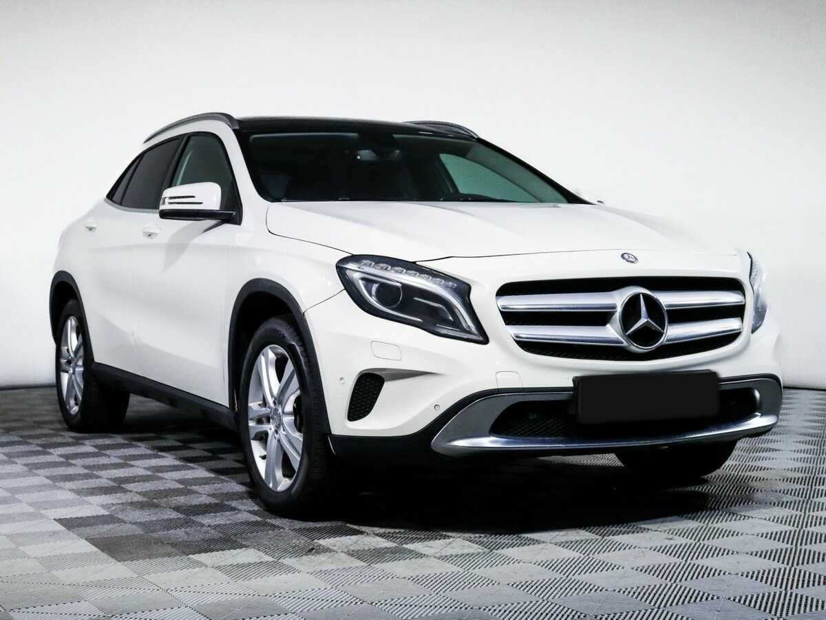 Mercedes-Benz GLA с пробегом — 2015 год. Фото: #2