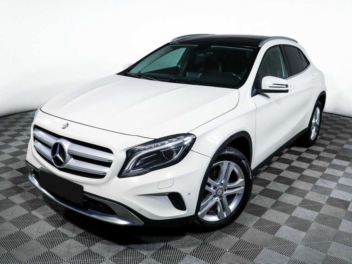 Mercedes-Benz GLA с пробегом — 2015 год. Фото: #14