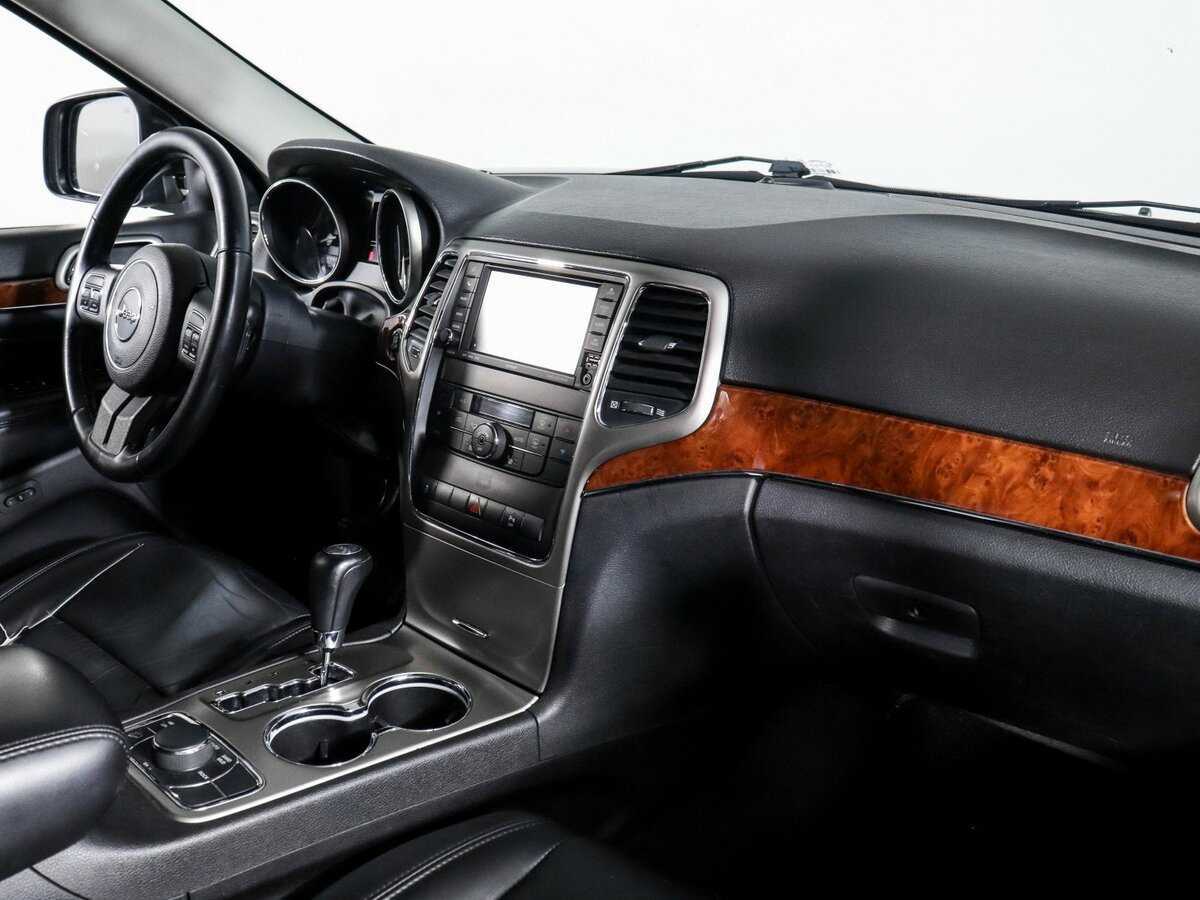 Jeep Grand Cherokee с пробегом — 2010 год. Фото: #5