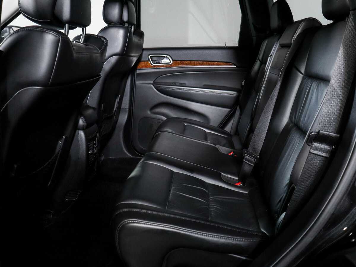 Jeep Grand Cherokee с пробегом — 2010 год. Фото: #6