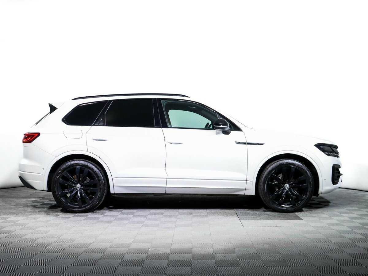 Volkswagen Touareg с пробегом — 2019 год. Фото: #3