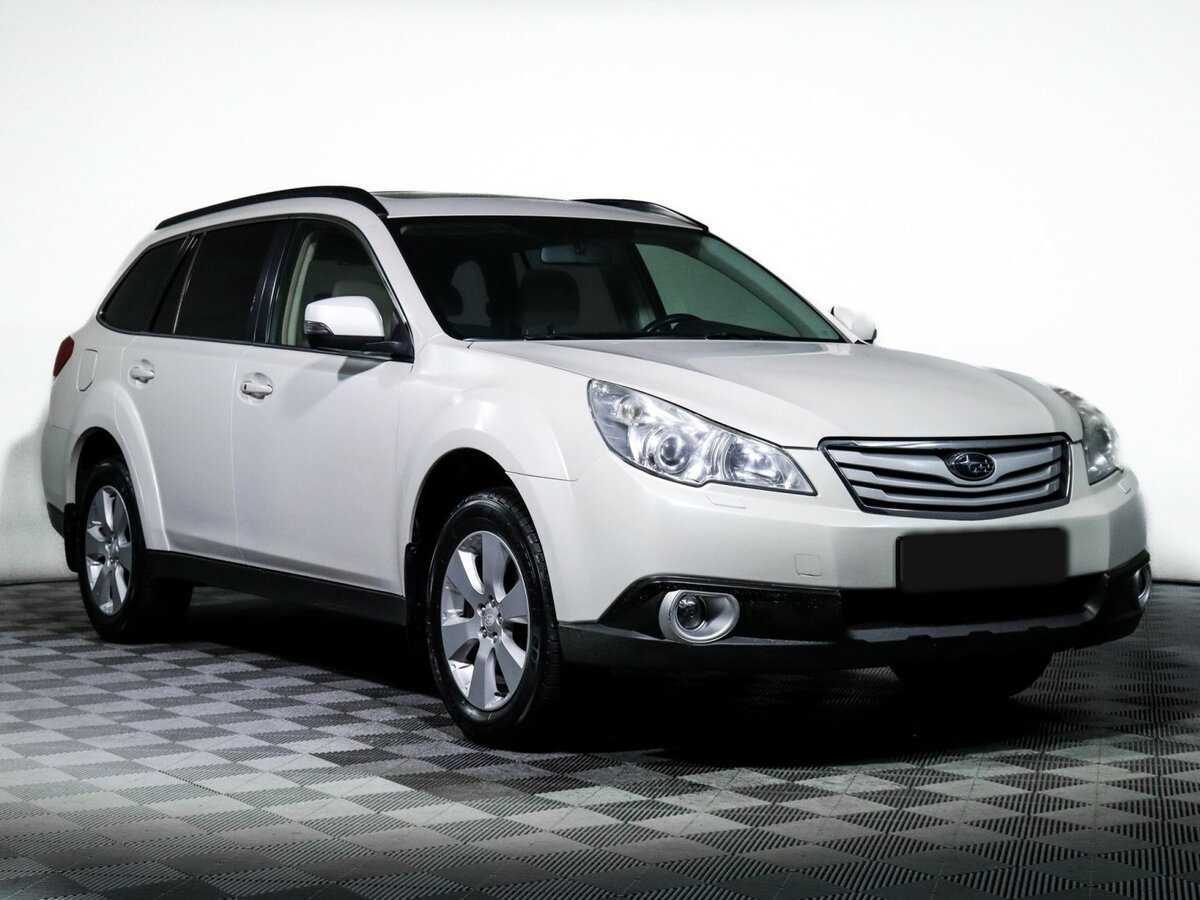 Subaru Outback с пробегом — 2011 год. Фото: #2