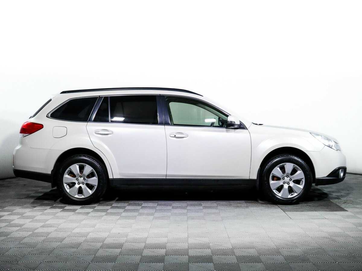 Subaru Outback с пробегом — 2011 год. Фото: #3
