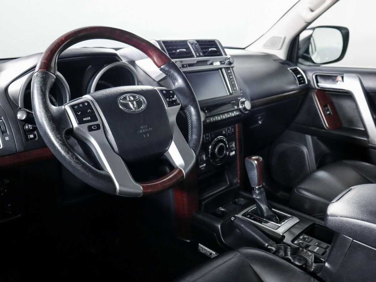 Toyota Land Cruiser Prado с пробегом — 2014 год. Фото: #13