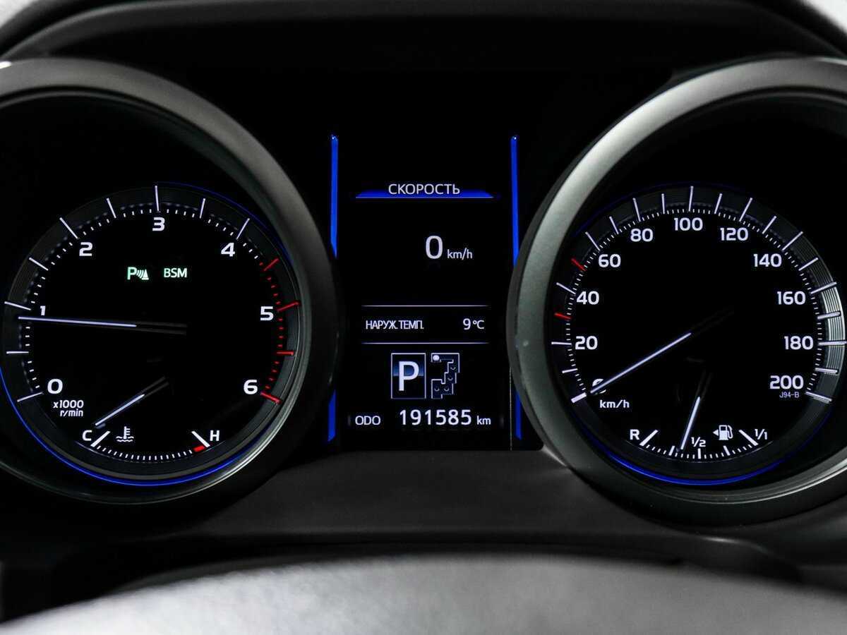 Toyota Land Cruiser Prado с пробегом — 2016 год. Фото: #7