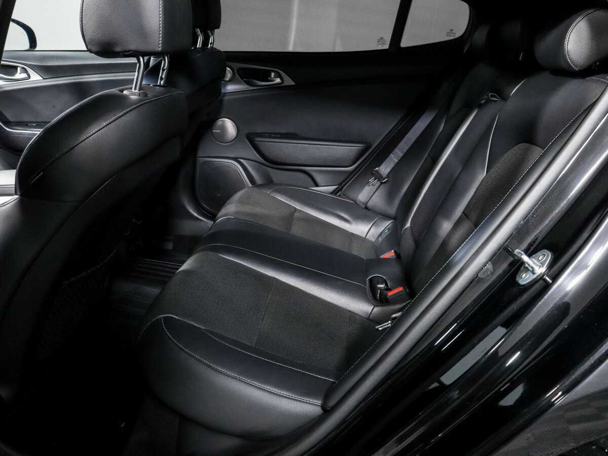 Kia Stinger с пробегом — 2019 год. Фото: #6