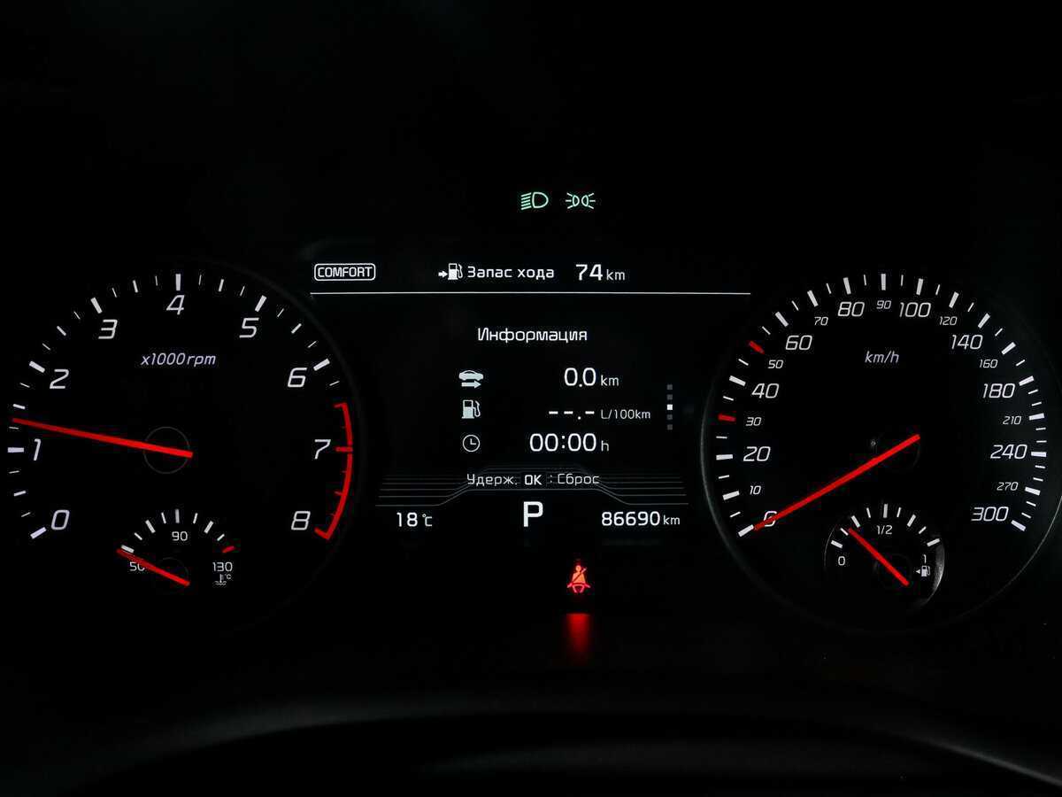 Kia Stinger с пробегом — 2019 год. Фото: #7