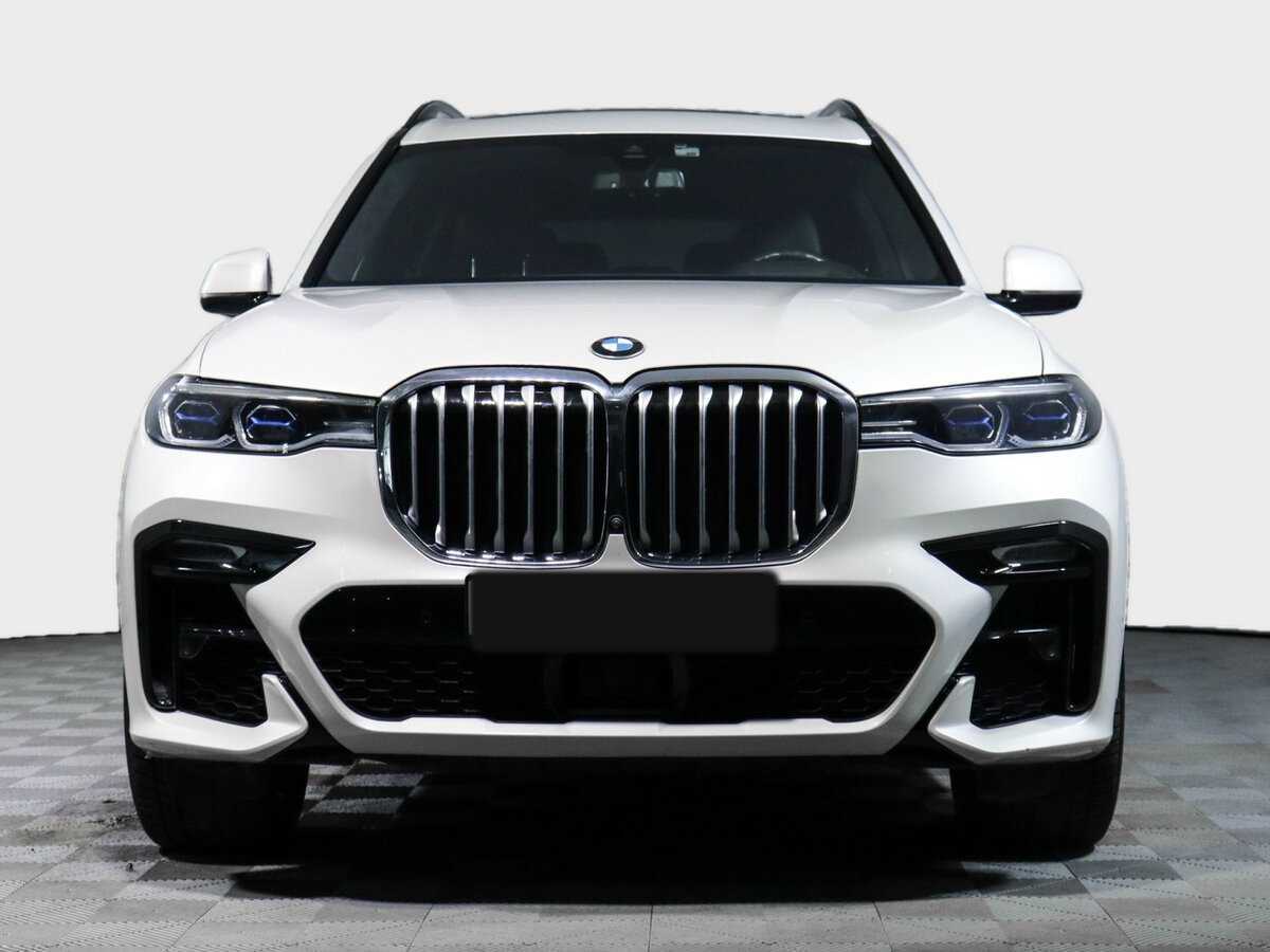 BMW X7 с пробегом — 2021 год. Фото: #1