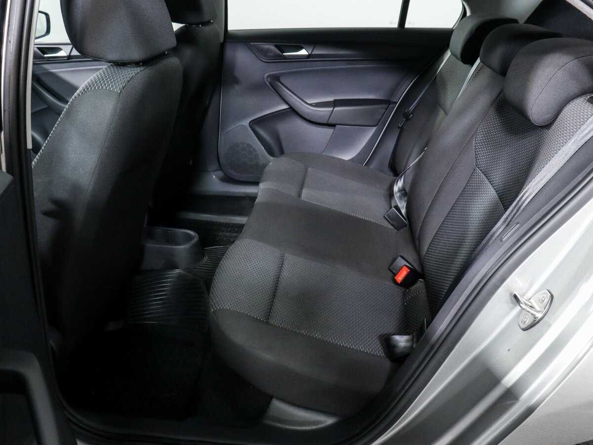 Volkswagen Polo с пробегом — 2021 год. Фото: #9