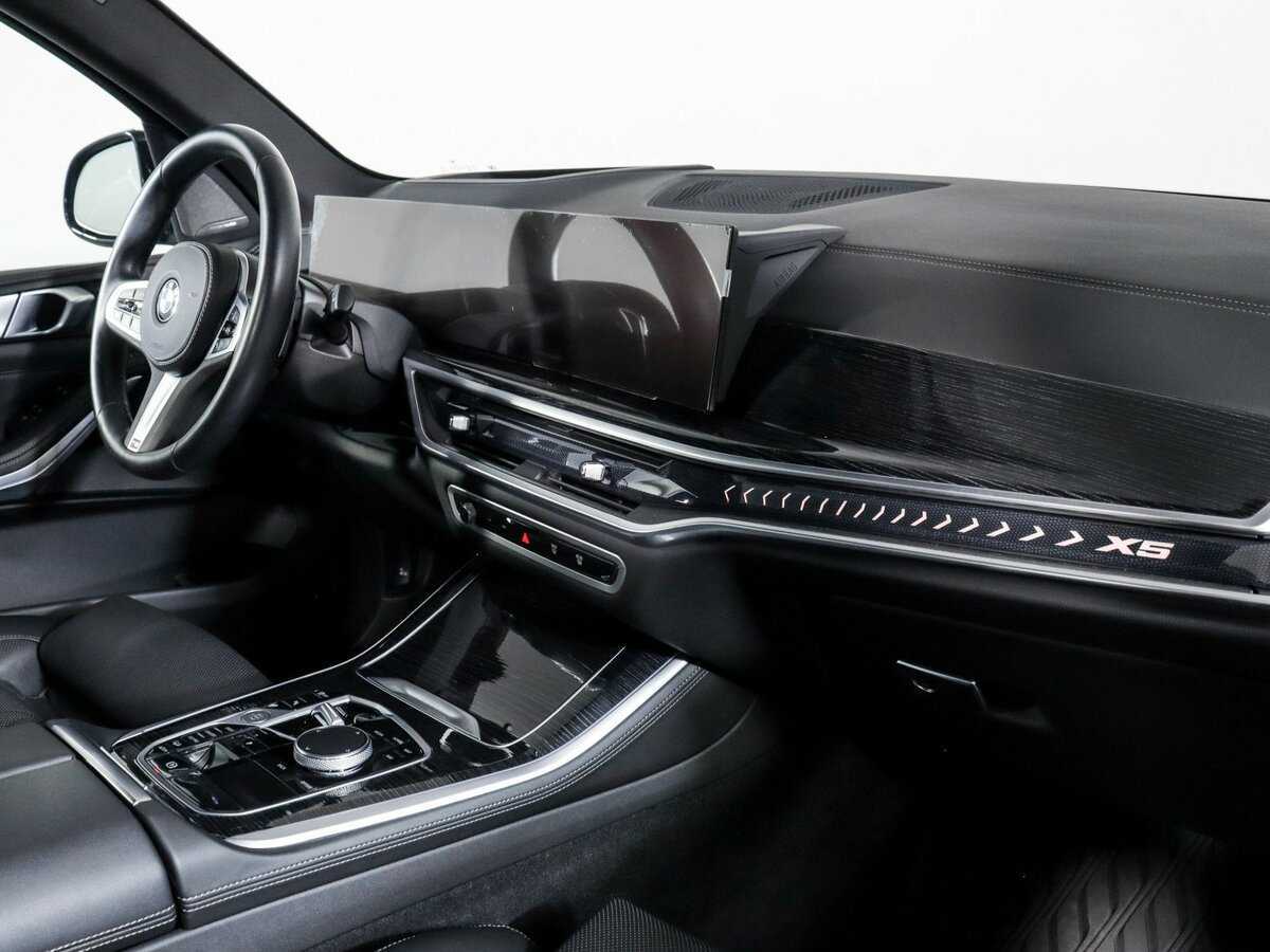 BMW X5 с пробегом — 2023 год. Фото: #8