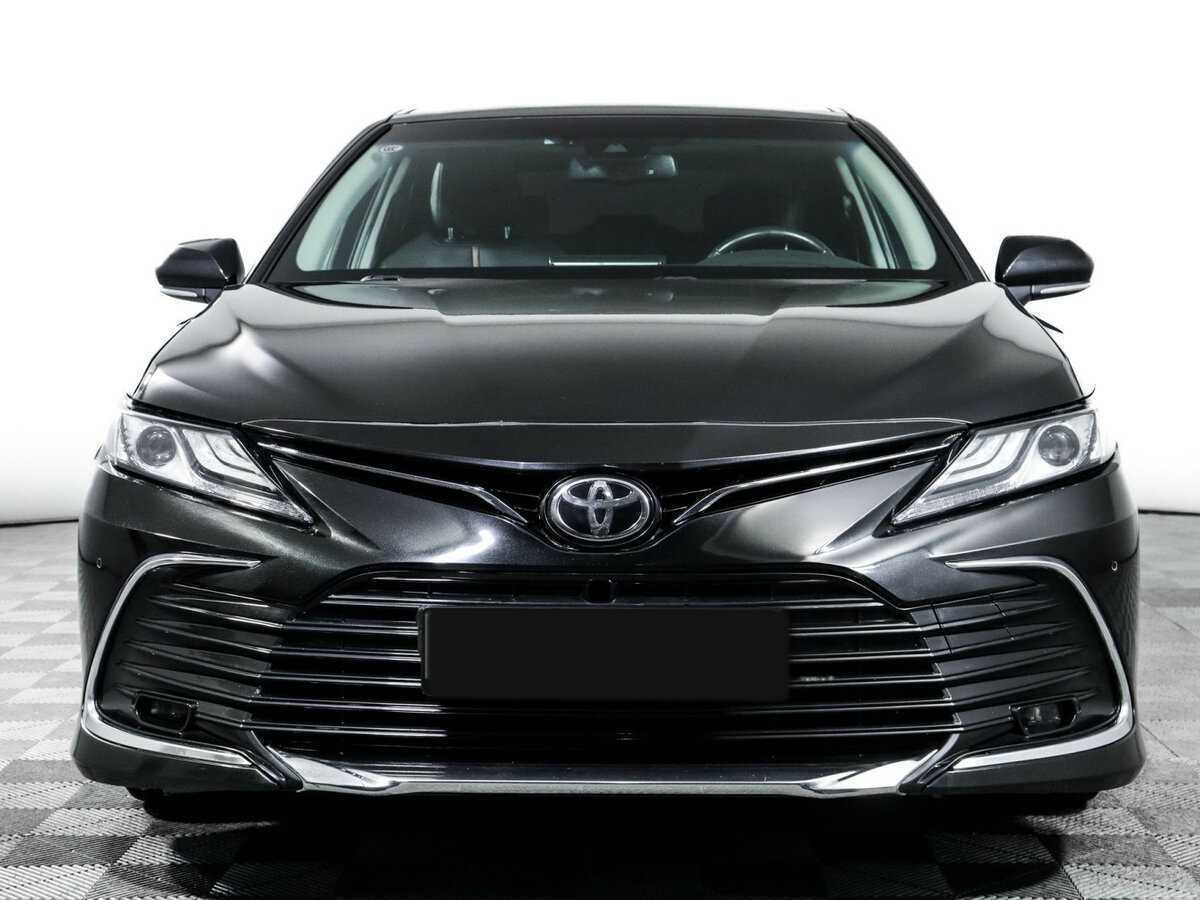 Toyota Camry с пробегом — 2023 год. Фото: #1