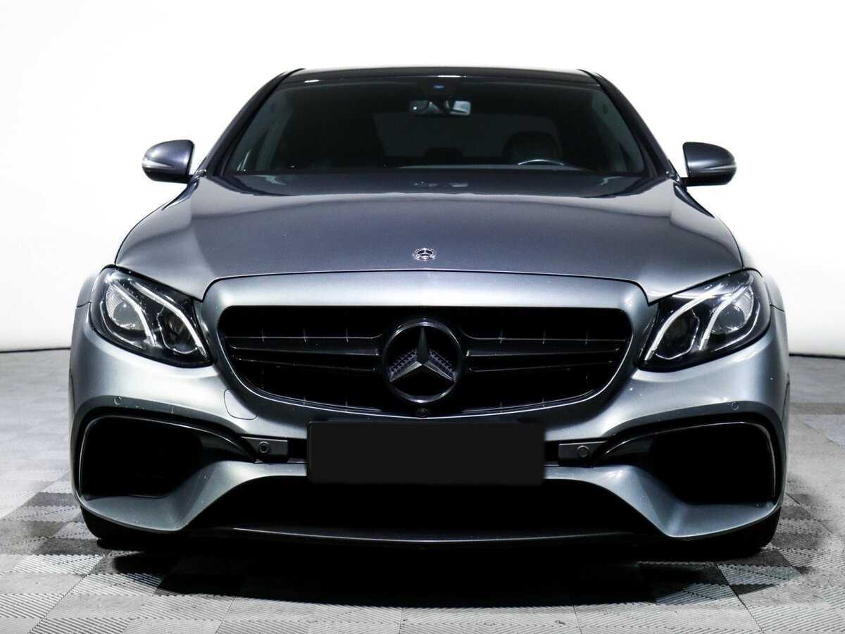 Mercedes-Benz E-Класс с пробегом — 2019 год. Фото: #1
