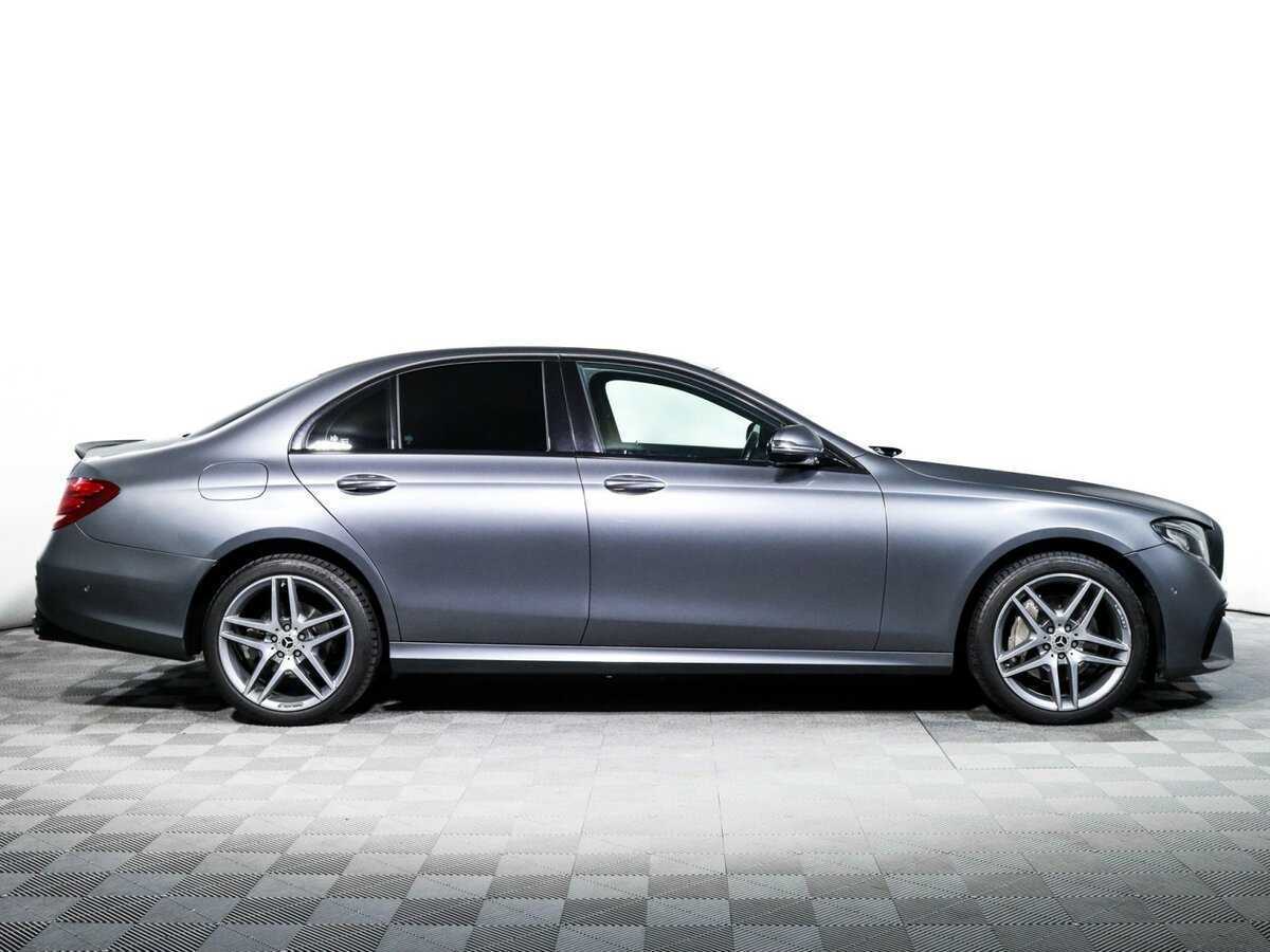 Mercedes-Benz E-Класс с пробегом — 2019 год. Фото: #3