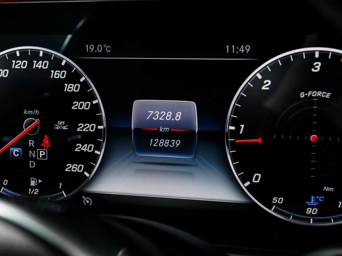 Mercedes-Benz E-Класс с пробегом — 2019 год. Фото: #7