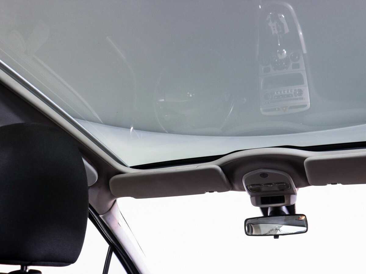 Peugeot 308 с пробегом — 2010 год. Фото: #16