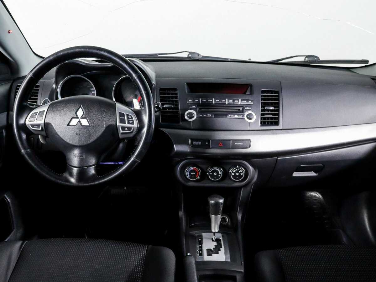 Mitsubishi Lancer с пробегом — 2008 год. Фото: #8
