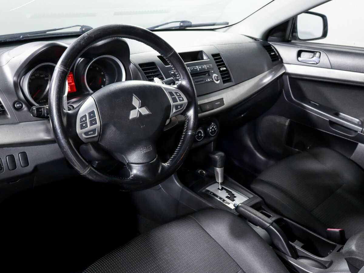 Mitsubishi Lancer с пробегом — 2008 год. Фото: #10