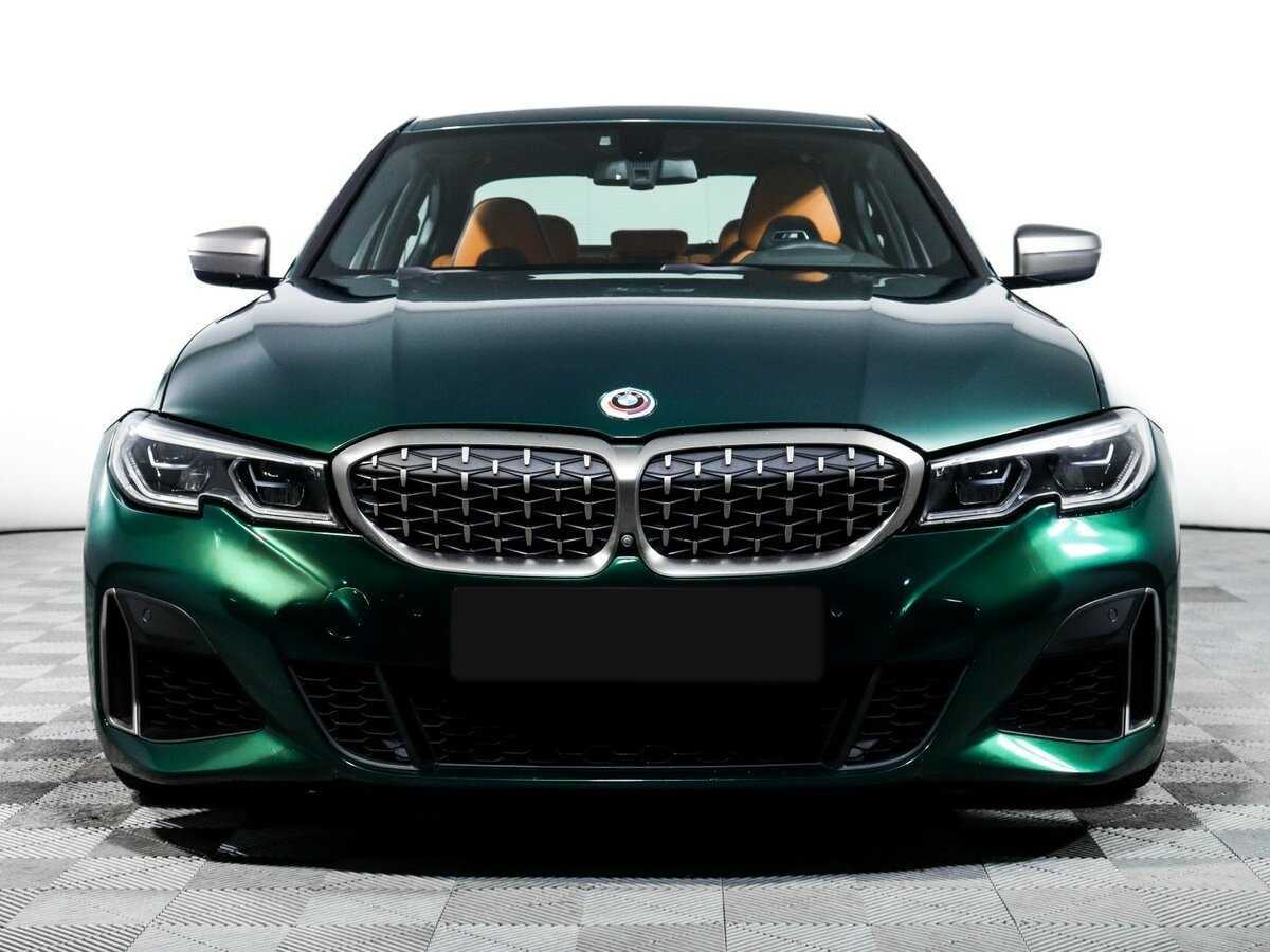 BMW 3 серии с пробегом — 2020 год. Фото: #1
