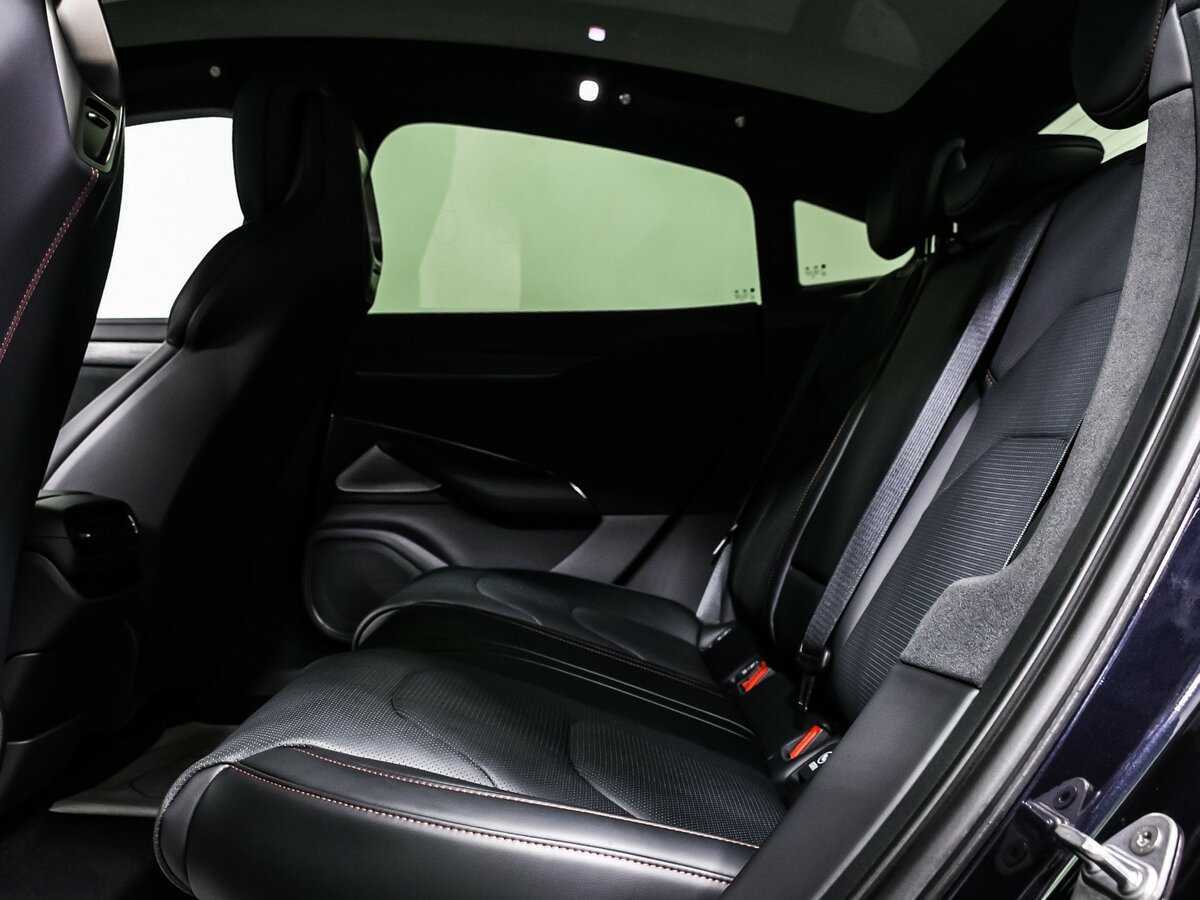 Xiaomi SU7 с пробегом — 2024 год. Фото: #12