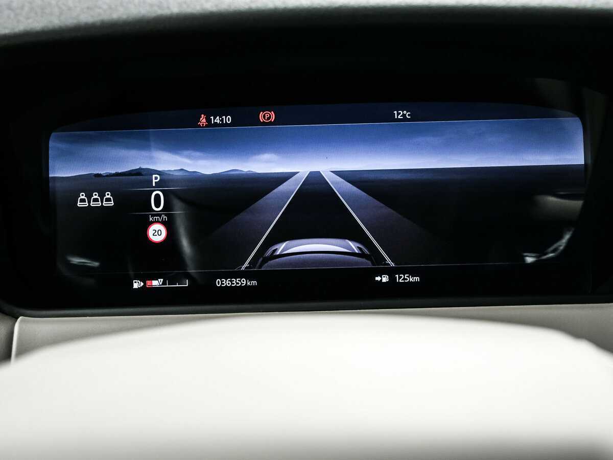 Land Rover Range Rover Velar с пробегом — 2020 год. Фото: #9