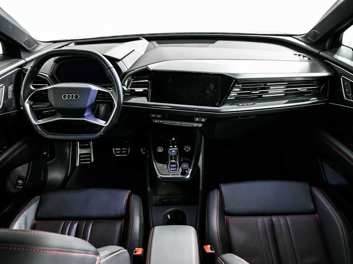 Audi Q5 e-tron с пробегом — 2022 год. Фото: #10