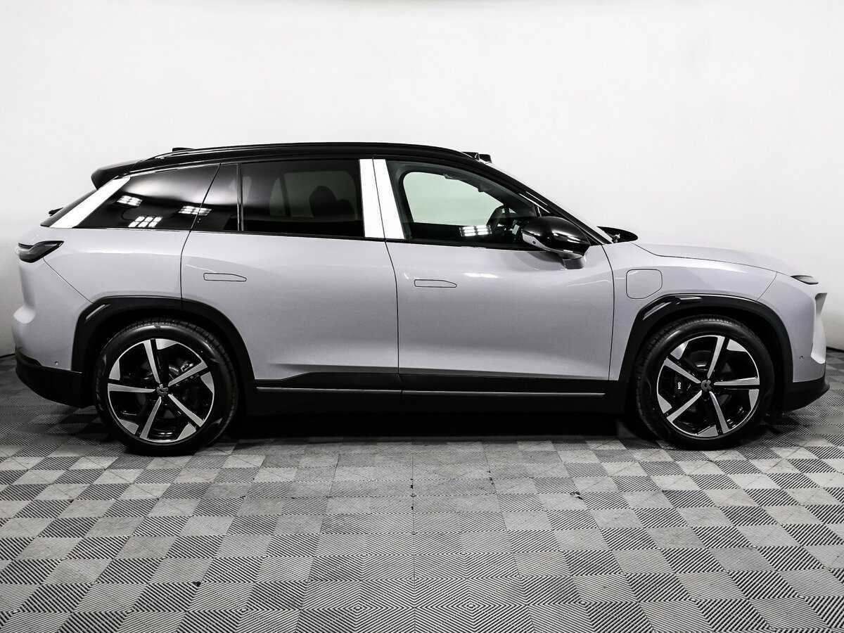 Nio ES7 с пробегом — 2024 год. Фото: #3