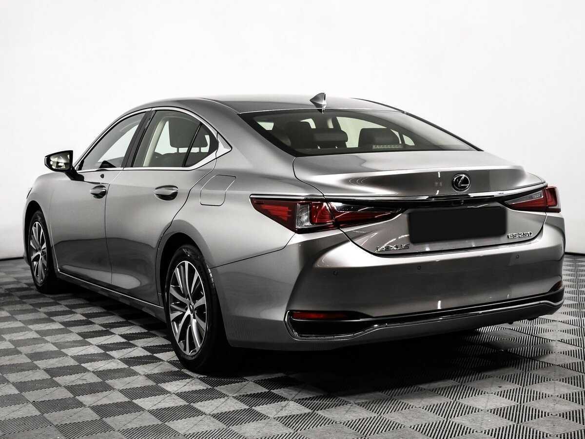 Lexus ES с пробегом — 2019 год. Фото: #6