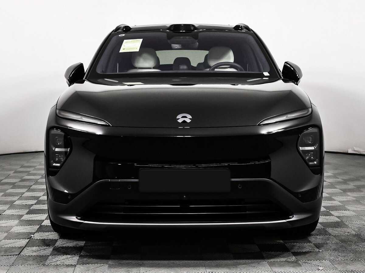 Nio ES7 с пробегом — 2024 год. Фото: #1