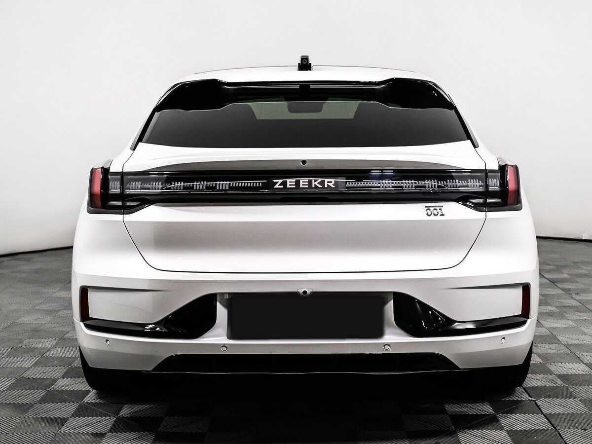 Zeekr 001 с пробегом — 2024 год. Фото: #5