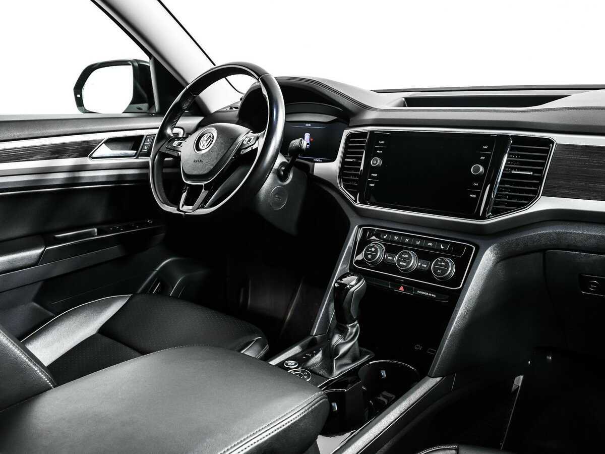 Volkswagen Teramont с пробегом — 2018 год. Фото: #8