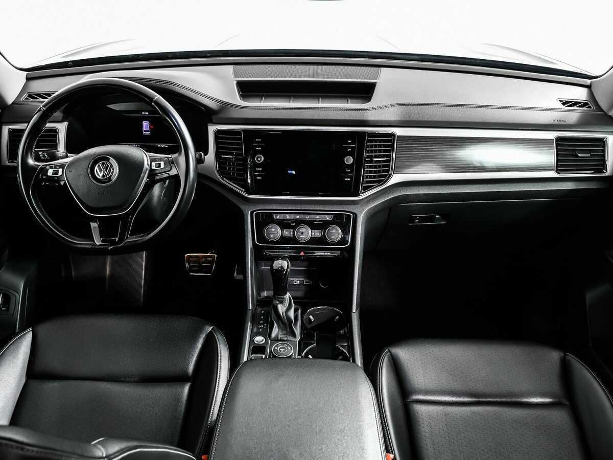 Volkswagen Teramont с пробегом — 2018 год. Фото: #10
