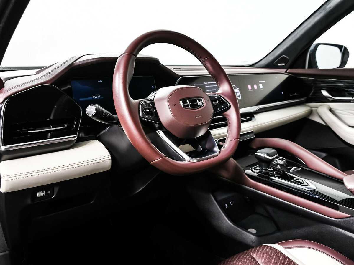 Geely Monjaro с пробегом — 2023 год. Фото: #12