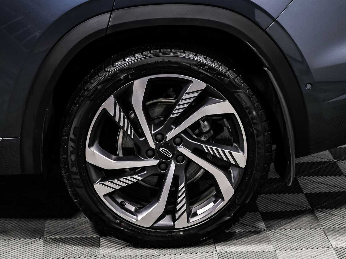 Geely Monjaro с пробегом — 2023 год. Фото: #16