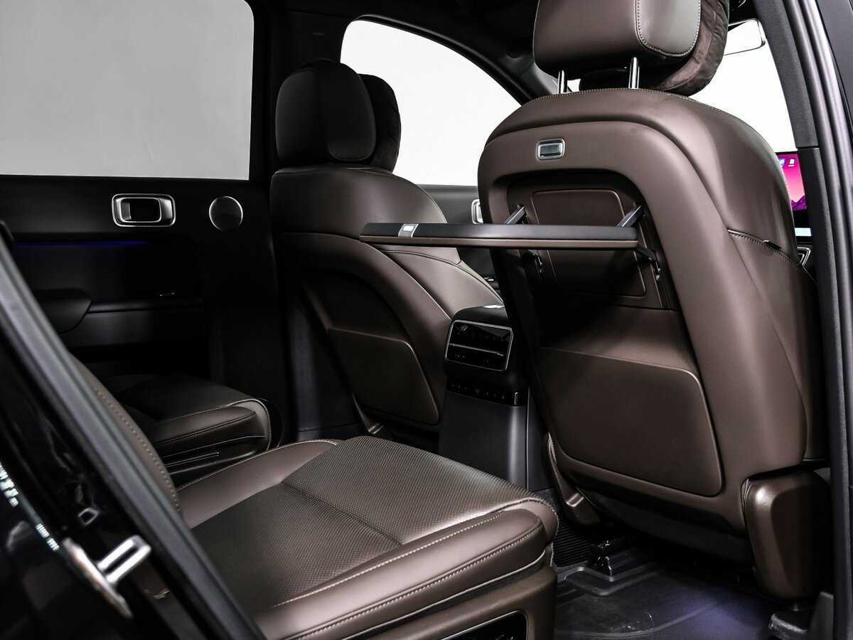 LiXiang L9 с пробегом — 2024 год. Фото: #15