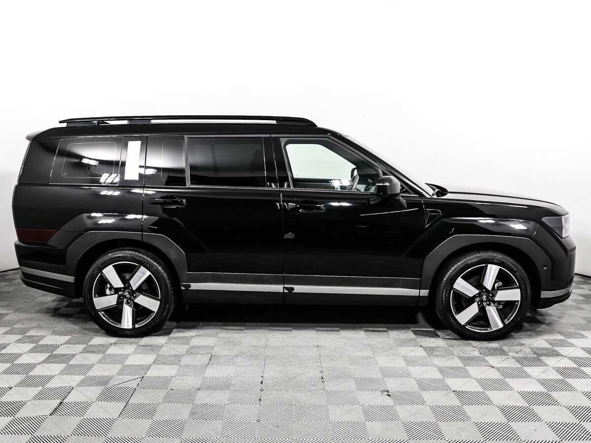 Hyundai Santa Fe с пробегом — 2023 год. Фото: #3