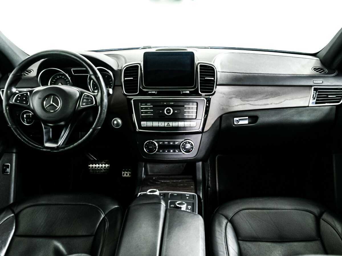 Mercedes-Benz GLE Coupe с пробегом — 2019 год. Фото: #10