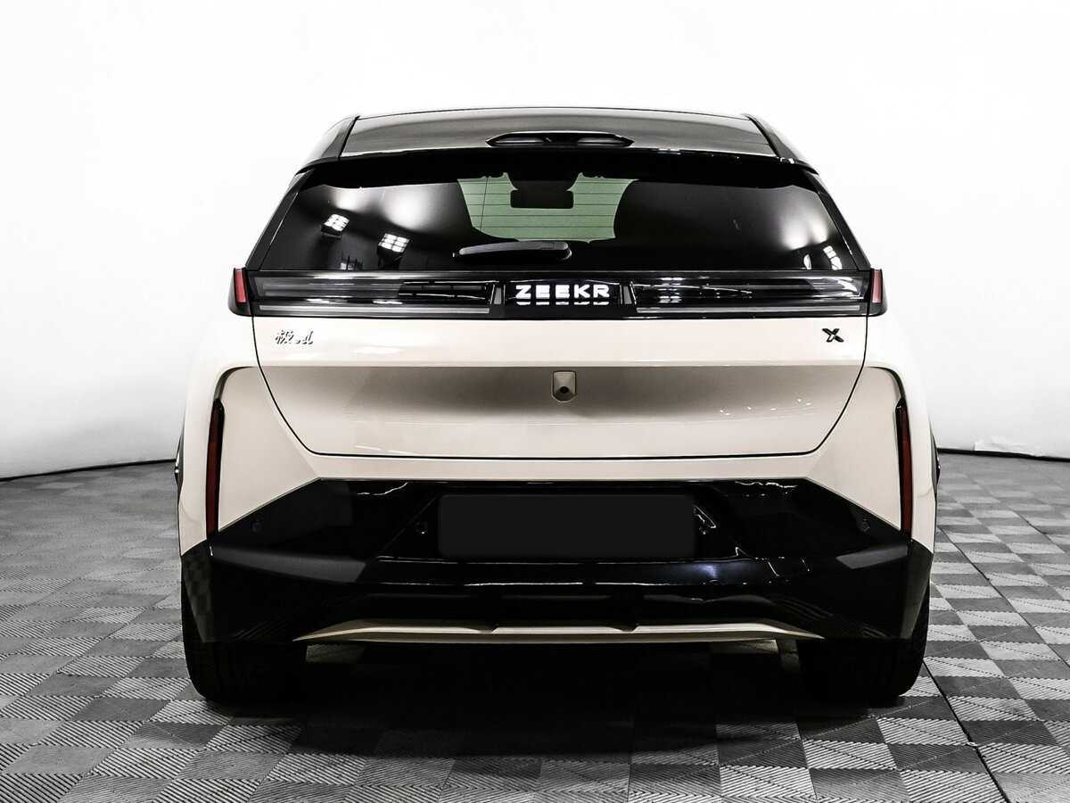 Zeekr X с пробегом — 2023 год. Фото: #5